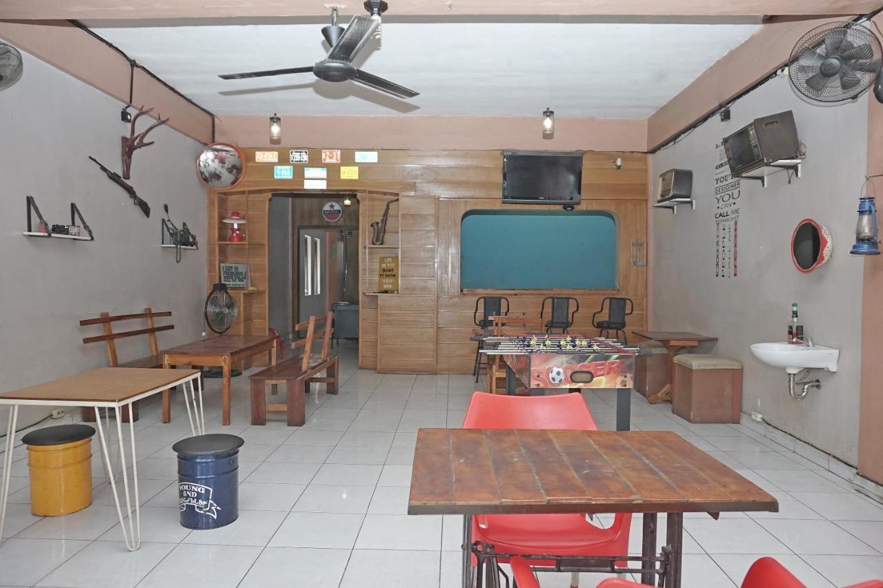 Oyo 2200 Hotel Gunung Sari Rantauprapat Extérieur photo